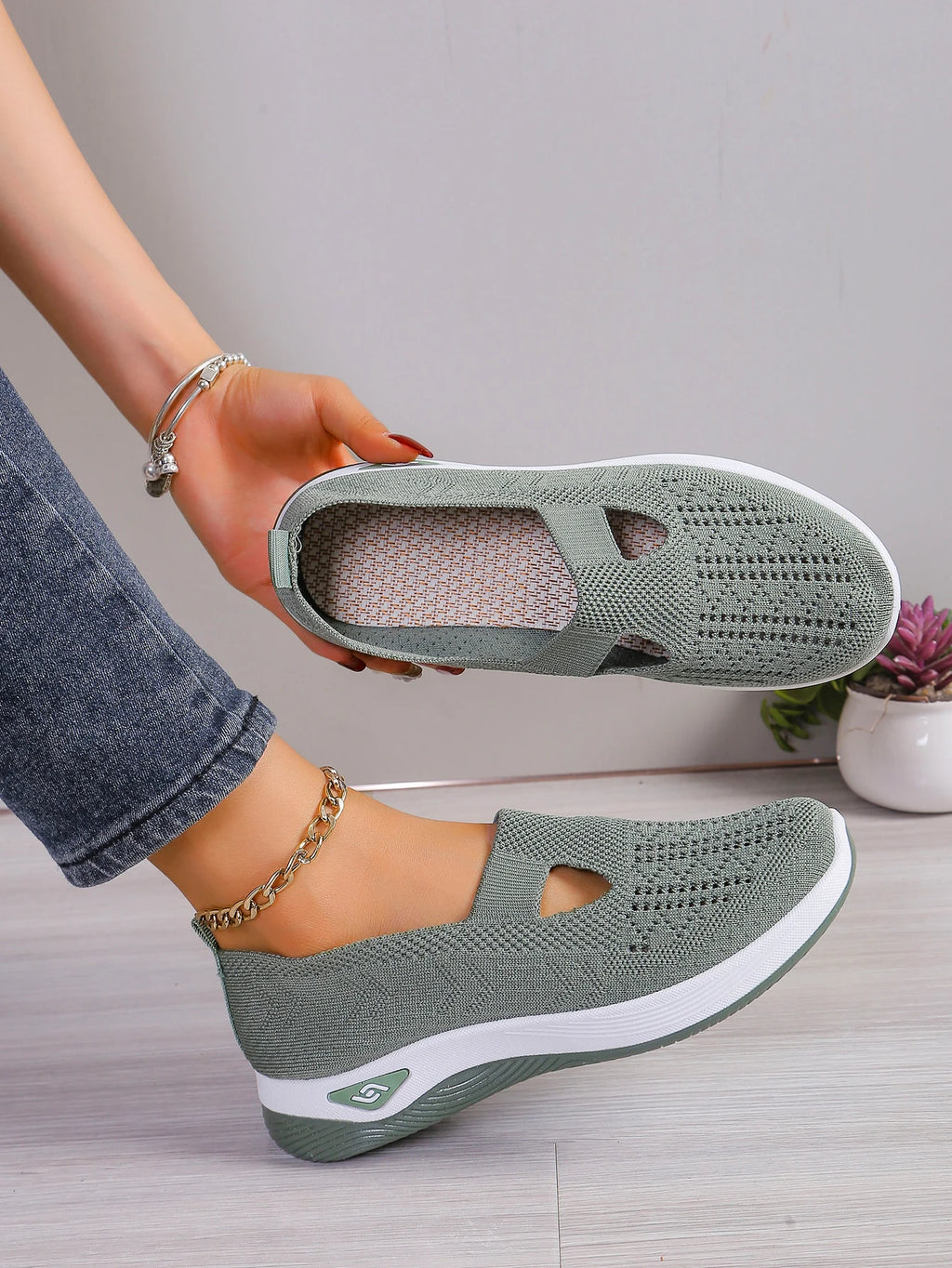 Women's Knit Casual Sneakers