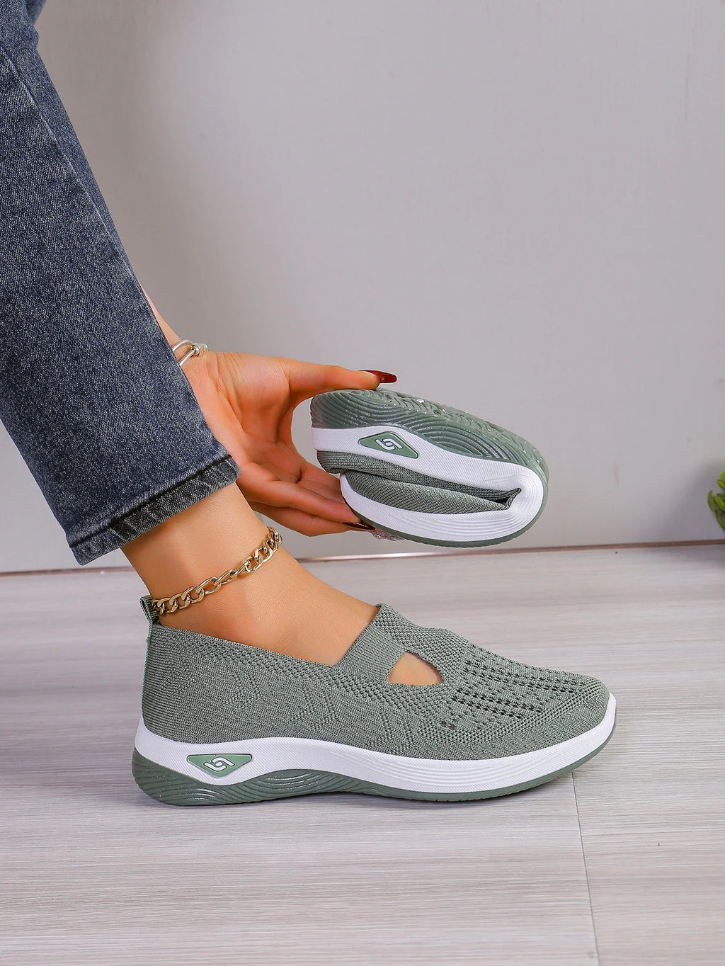 Women's Knit Casual Sneakers